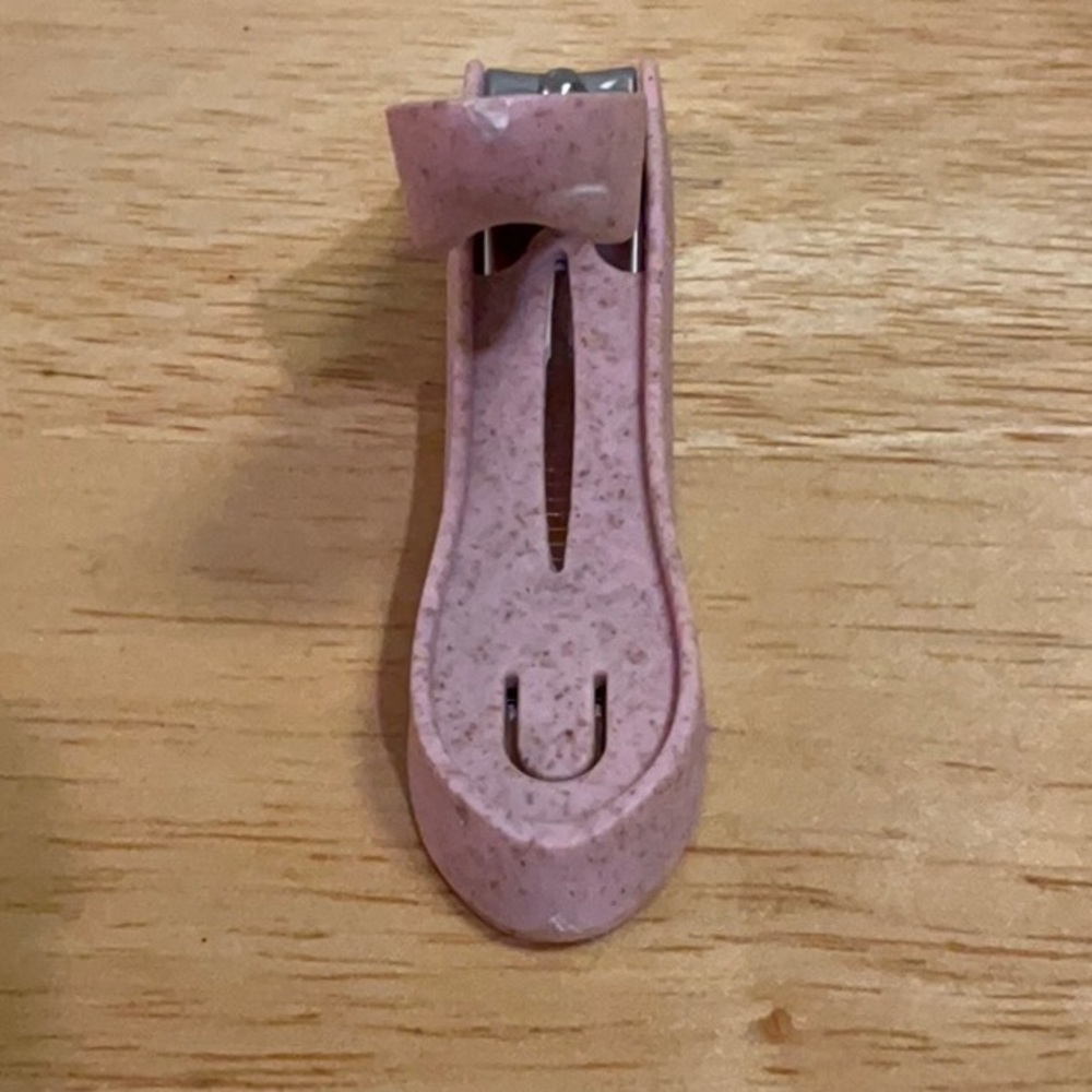 B-Pure Pink Nail Clipper - Picture 9 of 12